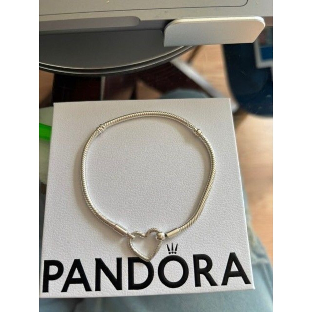 Pandora Moments 8.3" Heart Closure Snake Chain Charm Bracelet Silver 599539C00